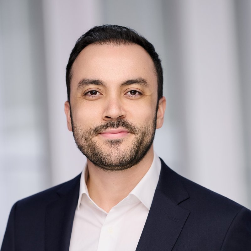 Headshot of Semih Sonkor